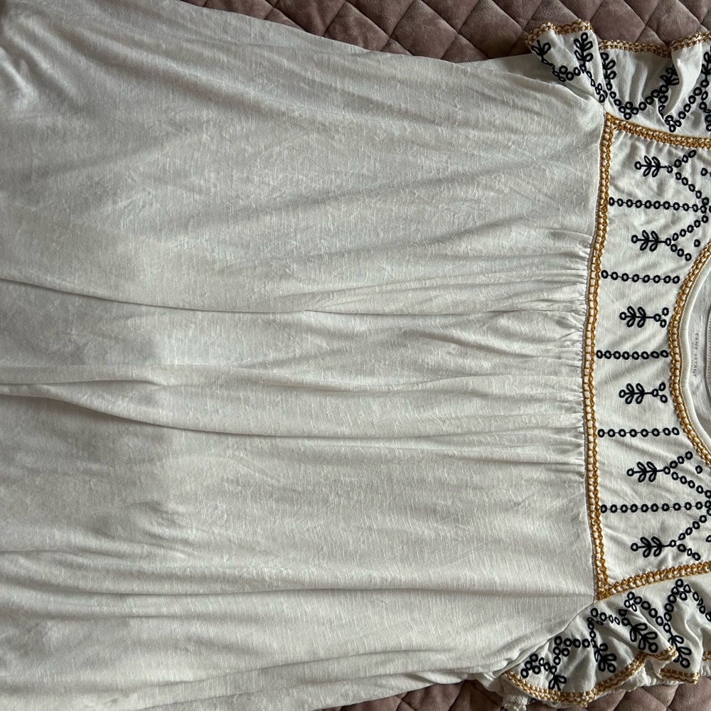 Lane Bryant White Top with Black and Gold Stitching